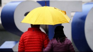 Centro meteorológico noruego prevé lluvia para el fin de semana en Santiago: Este es el día en que precipitará