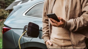 Parten en $11 millones: Los autos eléctricos e híbridos usados más buscados en Chile