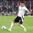 Revisa las declaraciones de una joven que acusa a Víctor Méndez de no reconocer la paternidad de su hijo. La afectada se descargó en redes sociales con el volante de Colo Colo.