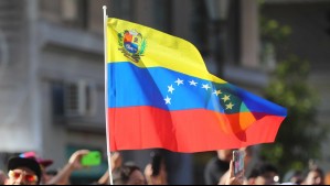 Corte Suprema ordena reabrir solicitud de residencia de niño migrante venezolano
