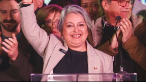 Jeannette Jara tras ganar las primarias: 'No vengo con milagros, pero sí con la garantía de que trabajaremos por nuestro país'