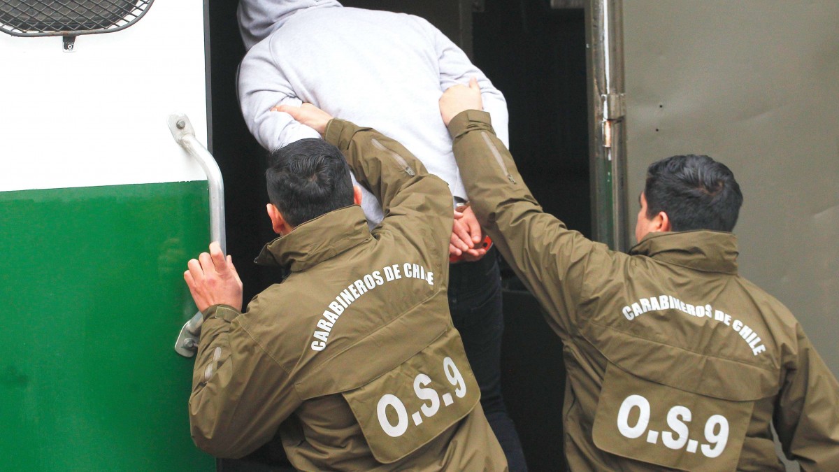Sala cuna y jardín infantil sufre robo en Ñuñoa: Delincuente fue grabado por cámaras de seguridad y pudo ser detenido