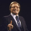 Revisa los detalles del fallecimiento del reconocido televangelista estadounidense Jimmy Swaggart, conocido por su poderosa oratoria, su música góspel y su programa de televisión transmitido a nivel mundial.