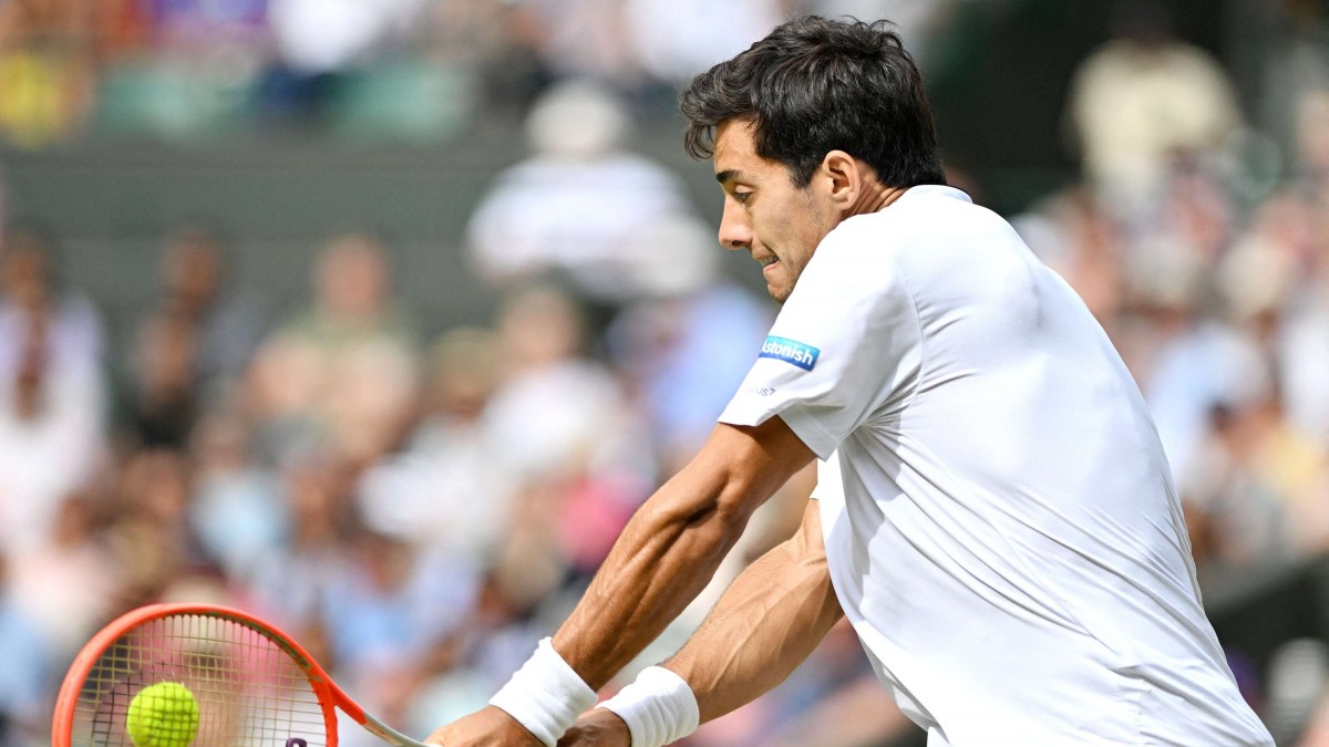 Cristian Garin avanza a segunda ronda de Wimbledon Cristian Garin avanza a segunda ronda de Wimbledon