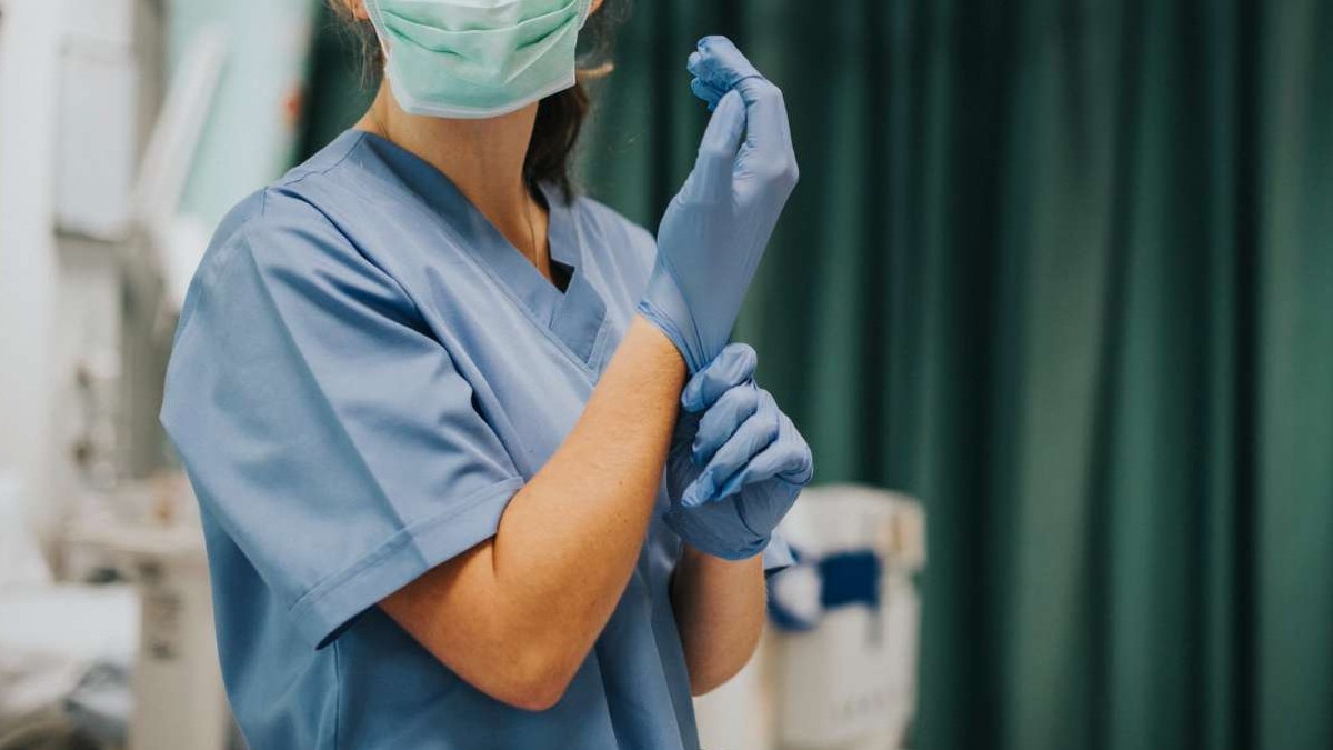 La despidieron de hospital en Quilpué por usar licencias médicas mayores a 6 meses: Ahora deberá reincorporarla