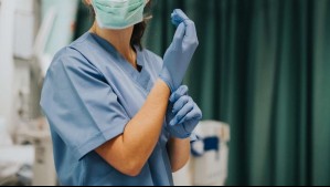 La despidieron de hospital en Quilpué por usar licencias médicas mayores a 6 meses: Ahora deberán reincorporarla
