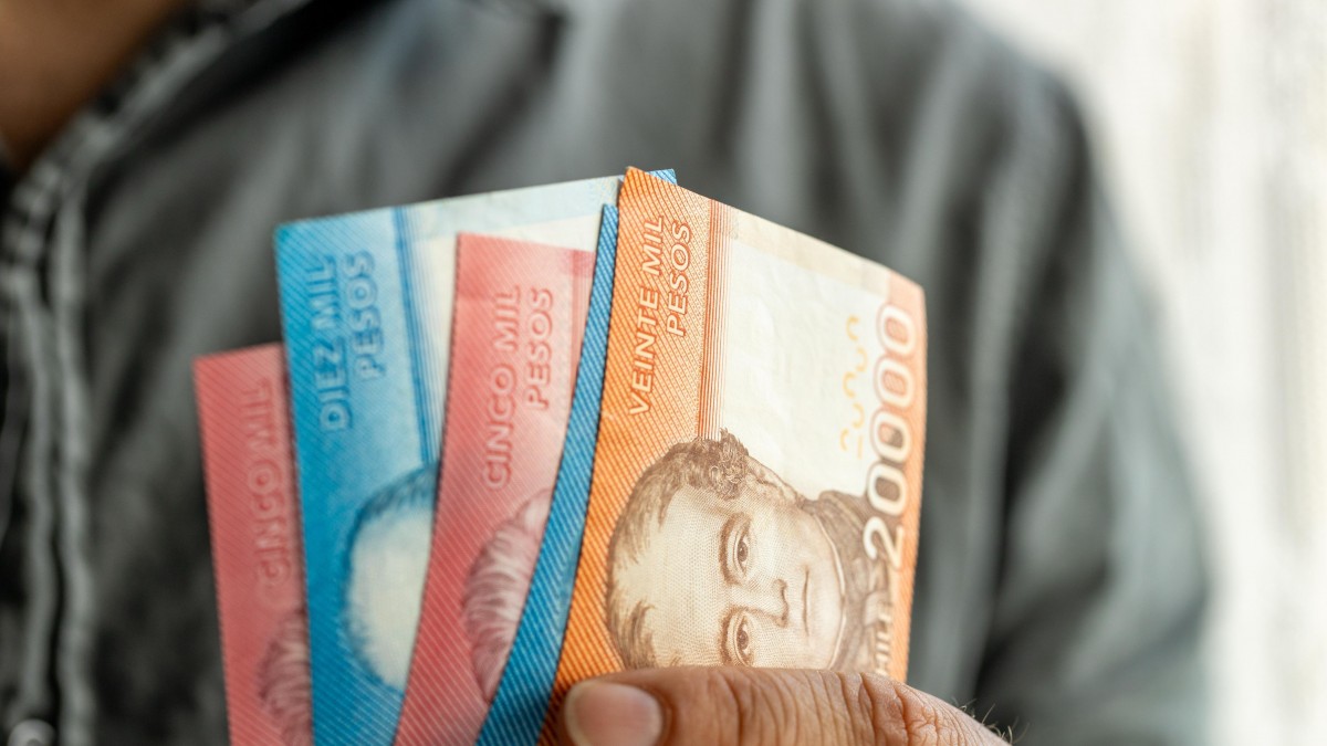 Usuario de Instagram regalará $2 millones a quien encuentre billete con particular firma y que dejó en la Vega Central