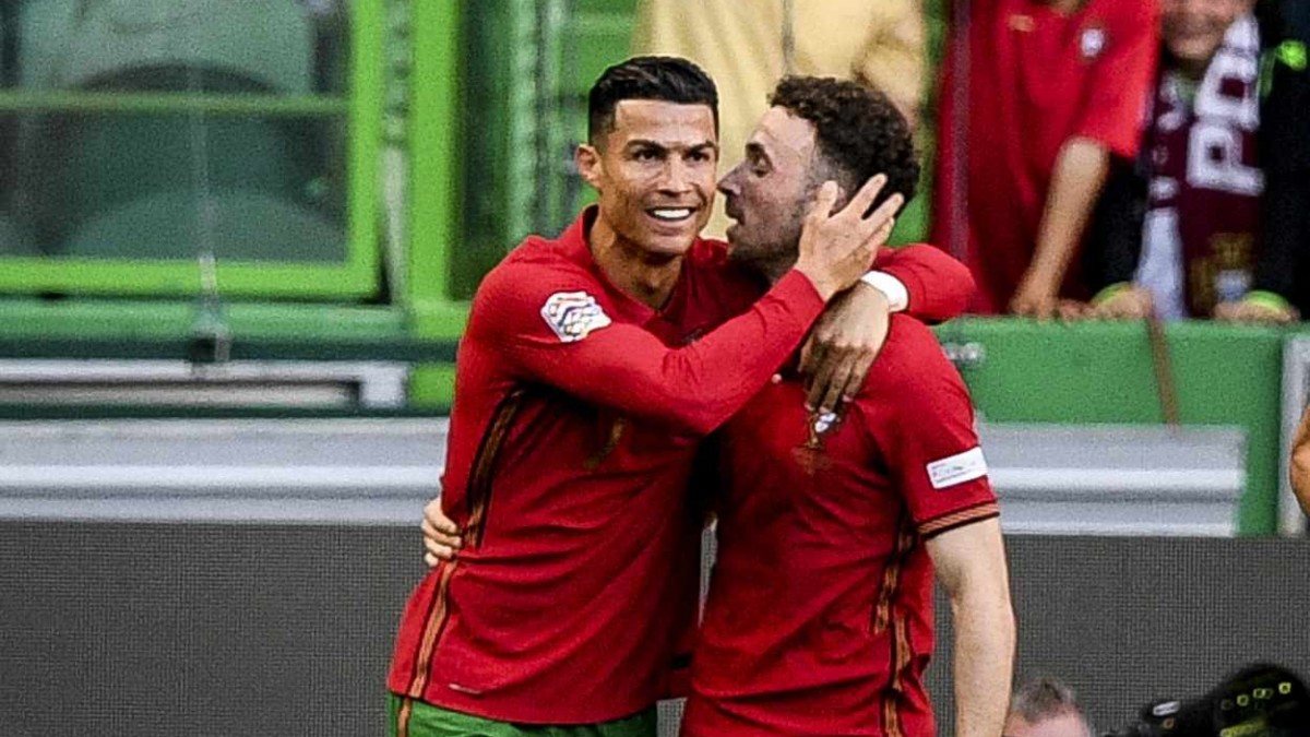 La triste reacción de Cristiano Ronaldo ante la muerte de su compañero Diogo Jota: 