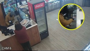 Robo en panadería de Valparaíso: Sujeto entró con un arma de fuego al local