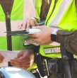 Un nuevo informe de Contraloría actualmente mantiene el foco puesto en Carabineros, luego que se detectaran irregularidades durante las fiscalizaciones realizadas por la policía uniformada en la Región Metropolitana.
