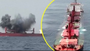 Video muestra ataque y hundimiento de buque de carga en el mar Rojo: Tres personas murieron ahogadas