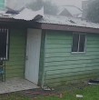 Un video captó el momento exacto en que una vivienda ubicada en el Fundo El Carmen, en la ciudad de Temuco, región de La Araucanía, explotó por lo que sería, presuntamente, una fuga de gas. ¡Míralo acá!