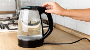 El truco casero para eliminar el sarro del hervidor en minutos