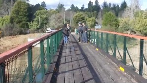 Otro caso de personas encerradas por corte de camino: Vialidad construyó puente en propiedad privada en Hualqui