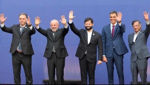 Oposición acusó 'tongo': Presidente Boric encabezó cumbre 'Democracia Siempre' en medio de cuestionamientos