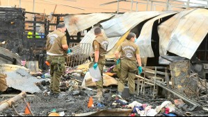 Tres niños heridos deja voraz incendio en toma de Alto Hospicio: Menor de cuatro meses tiene lesiones de gravedad