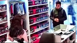 Registro muestra a 'ladrón respetuoso' asaltando tienda en Argentina: 'Con todo respeto, vengo a robar'