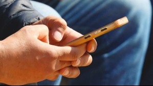 ¿Le hablas a ChatGPT?: Expertos advierten riesgos de conversar con la inteligencia artificial ante su auge en Chile