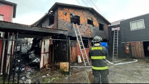 Incendio cobra la vida de grupo familiar en Valdivia: Mellizos de cinco años entre las víctimas fatales