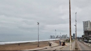 Alerta de tsunami: Video muestra momento en que suenan las alarmas de evacuación en Iquique