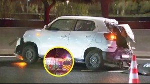 Iba en el maletero: Un fallecido deja grave colisión de auto con 6 pasajeros en autopista Costanera Norte