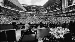 Hombre muere en concierto de Oasis tras caer en el estadio Wembley