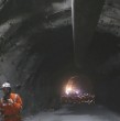 En horas de la madrugada de este domingo, personal de la Fiscalía de las Región de O\\\'Higgins, confirmó el hallazgo de otros dos cuerpos en medio de la búsqueda de los mineros atrapados en la Mina El Teniente.