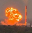 Mira el video que muestra una gran explosión provocada en una refinería de Rusia, tras un ataque con drones en el marco de la guerra del mencionado país con Ucrania.