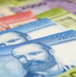 Iniciado el mes de agosto, el Estado comenzará a pagar nuevamente una serie de beneficios, dentro de los que se encuentran varios bonos para los adultos mayores. ¡Conoce en esta nota cuáles son!.