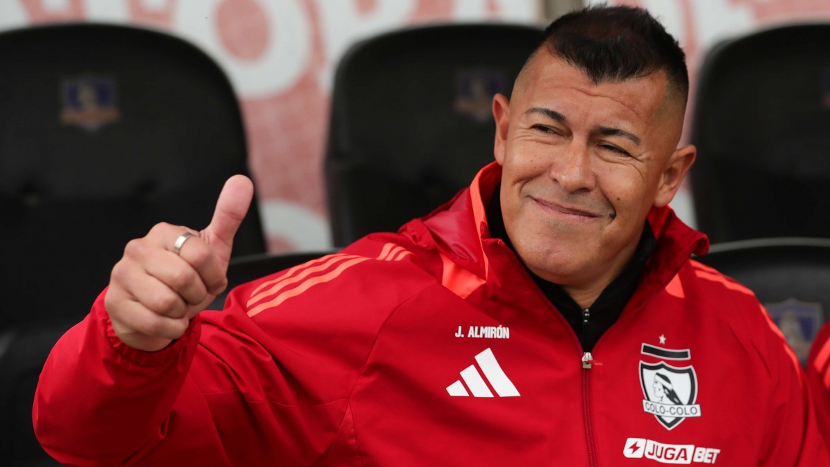 Revelan el nombre del gran tapado que tendría Colo Colo para reforzar el ataque del equipo