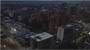 10 comunas tendrán cortes de luz este martes en la RM: Revisa los sectores afectados