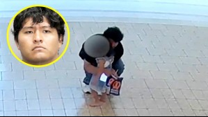 Captan a hombre intentando robar a una niña en un centro comercial en Estados Unidos