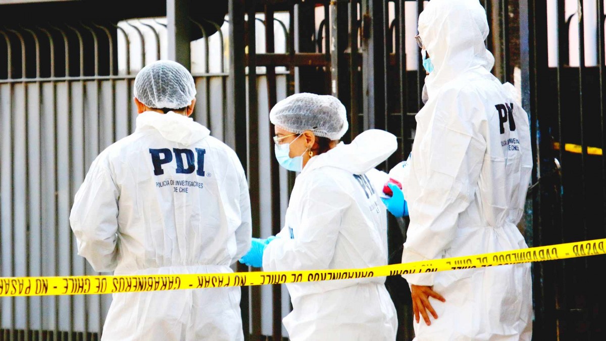Recibió múltiples impactos de bala: Asesinan a hombre en plena vía pública en Lo Espejo