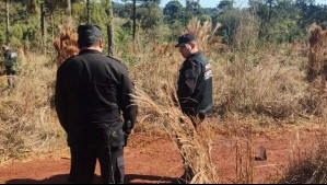 Joven de 19 años es acusado de matar a su amigo: Fue visto caminando con sus ojos en la mano