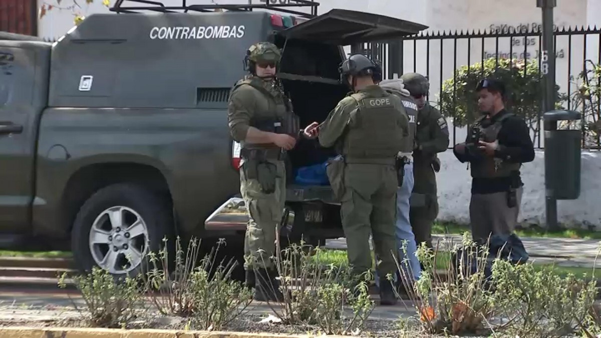Se trataba de una mochila: Artículo sospechoso genera procedimiento del GOPE en Providencia