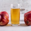 El vinagre de manzana ha ganado popularidad por sus supuestos beneficios para la salud, como controlar el azúcar en la sangre o combatir enfermedades crónicas. Conoce sus mitos y verdades.