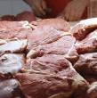 A través de una Resolución exenta emitida por el Servicio Agrícola y Ganadero (SAG), se informó que Chile decidió suspender la importación de carne desde Argentina. Conoce todos los detalles acá.