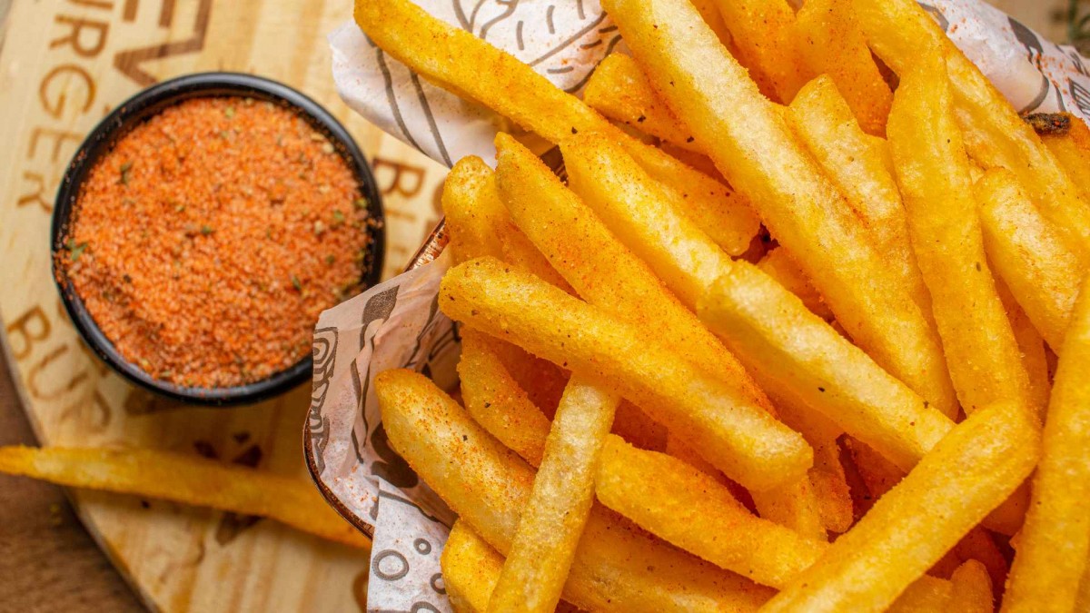 ¿Las papas fritas son chilenas?: Gobierno se suma a campaña de Nacimiento que asegura que popular plato es de origen mapuche