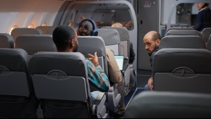 Este es el error que casi todos los pasajeros cometen al abordar un avión: Así puedes evitar retrasos con el inicio de tu vuelo