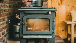 Anglo American oficializó recambio número 1.000 de estufa a leña por equipo no contaminante: Conoce la iniciativa