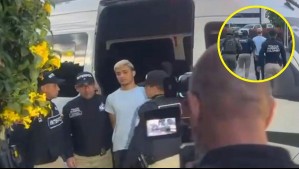 'Según usted era empresario': Video capta momento en que Alberto Carlos Mejía llegó y habló en cuartel de la policía en Colombia
