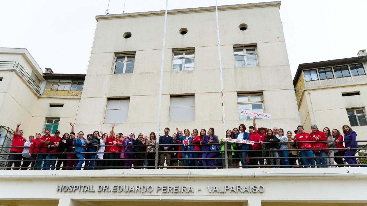 'Terapia hogar': Easy lidera iniciativa solidaria para renovar comedor, pasillos y terraza del Hospital Eduardo Pereira