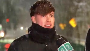 'Esto no se ve siempre': Puentealtinos felices con nevada tras varios años sin registrarse el fenómeno en la comuna