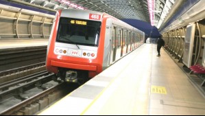 Metro de Santiago restablece servicio en Línea 4 tras cierre de varias estaciones