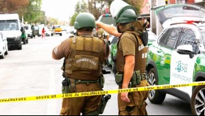 Carabinero de civil frustra a disparos el robo de un vehículo en Cerrillos: Uno de los delincuentes estaría herido