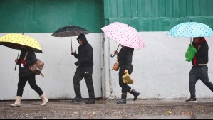 Lloviznas para el fin de semana y lluvia la próxima semana: ¿Qué día llegan las precipitaciones a Santiago?