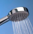 En Chile existe la costumbre de bañarse a diario, algo distinto a lo que ocurre en otras naciones. A continuación te contamos cada cuánto es recomendable darse una ducha, según la ciencia.