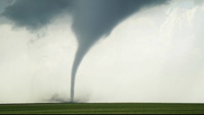 Emiten aviso por probables trombas marinas en regiones de la zona sur: ¿Dónde y cuándo se formaría el fenómeno?