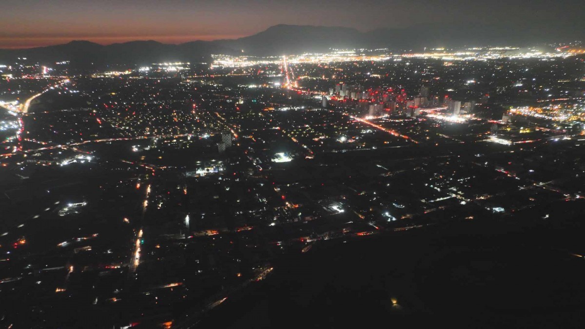 ¿Dónde y a qué hora?: Cortes de luz afectarán a sectores de ocho comunas este martes