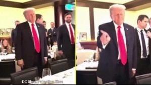 La reacción de Donald Trump al ser increpado en restaurante de Washington: Lo acusaron de genocidio y lo compararon con Hitler